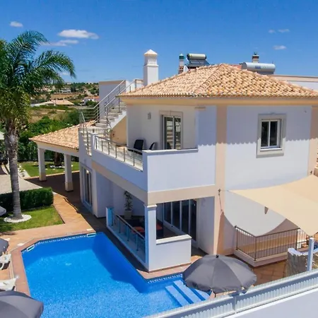 Cadi * Albufeira